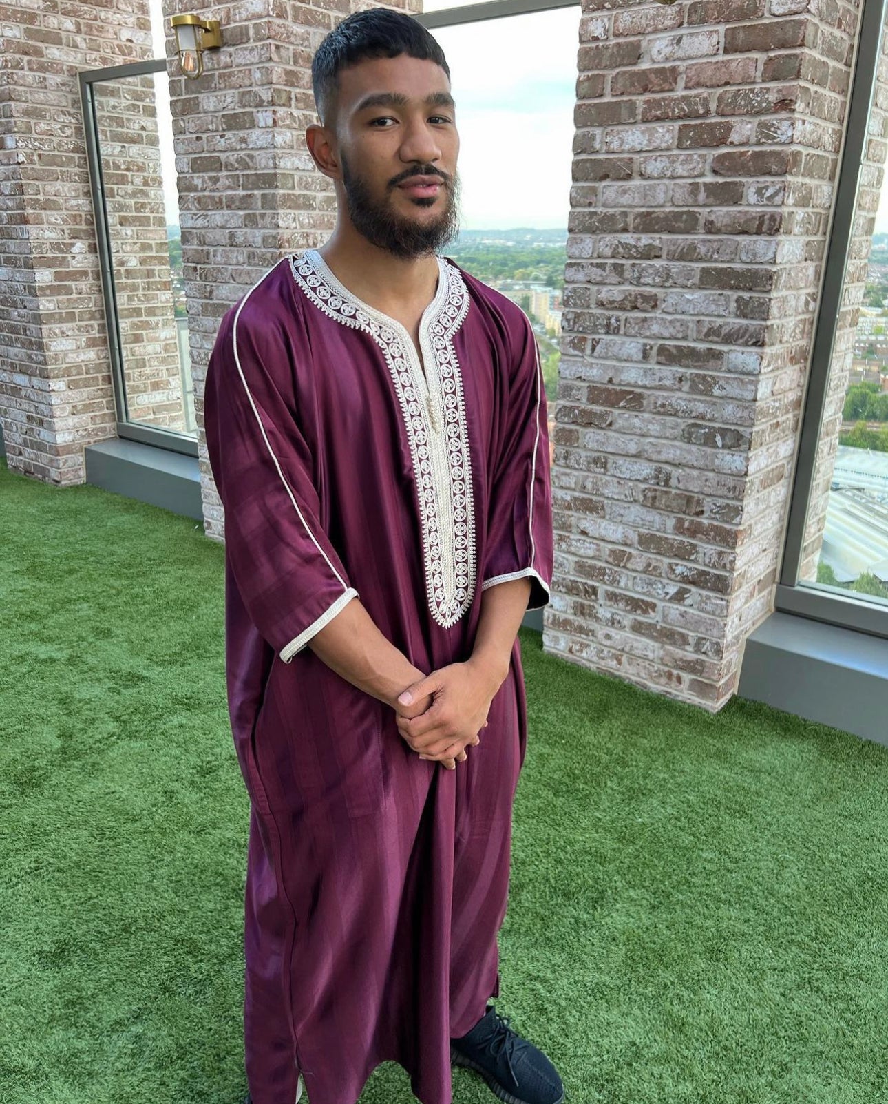 Burgundy/Beige Moroccan Thobe