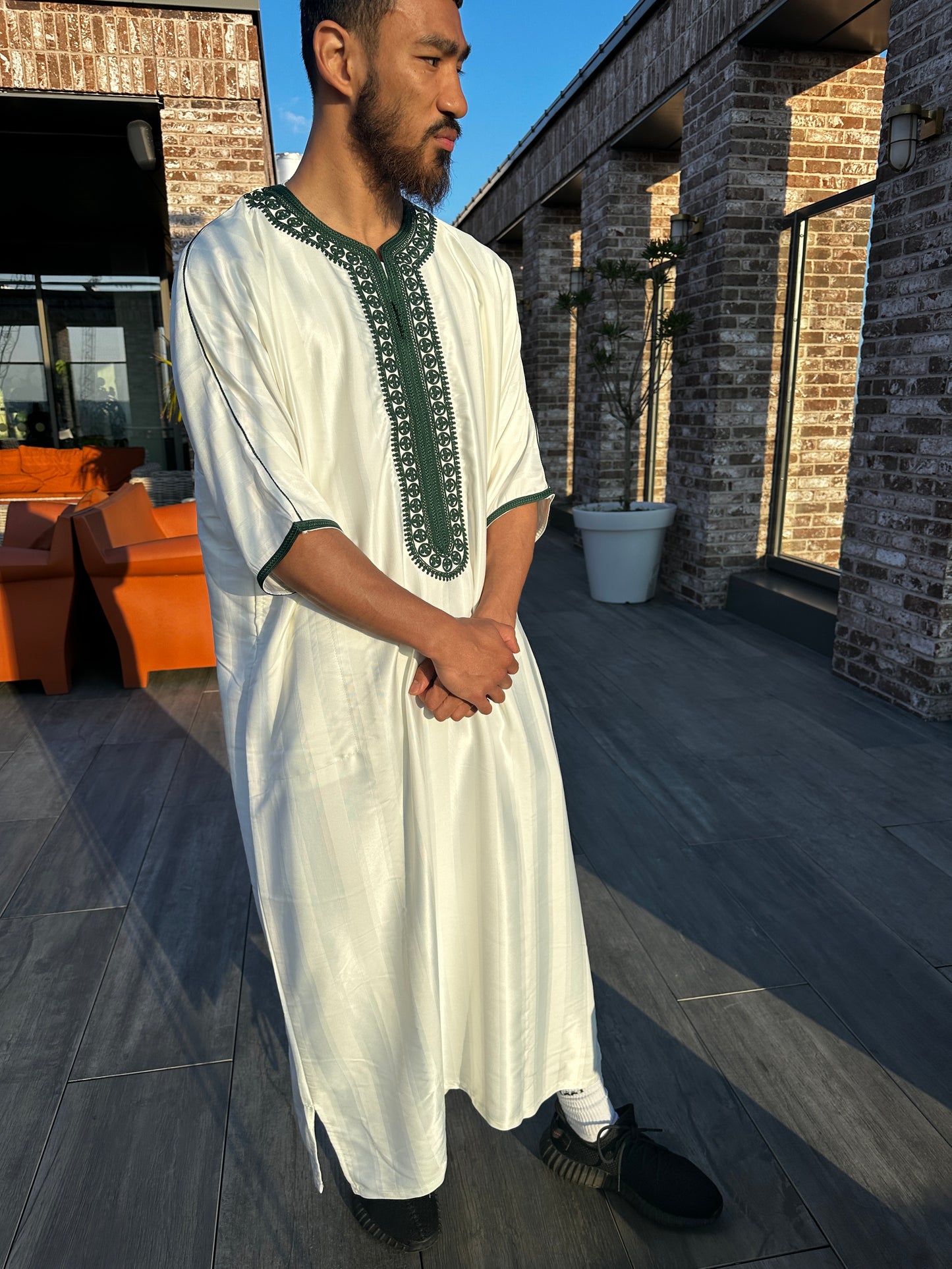 Forest Green/White Moroccan Thobe – Annur Thobes